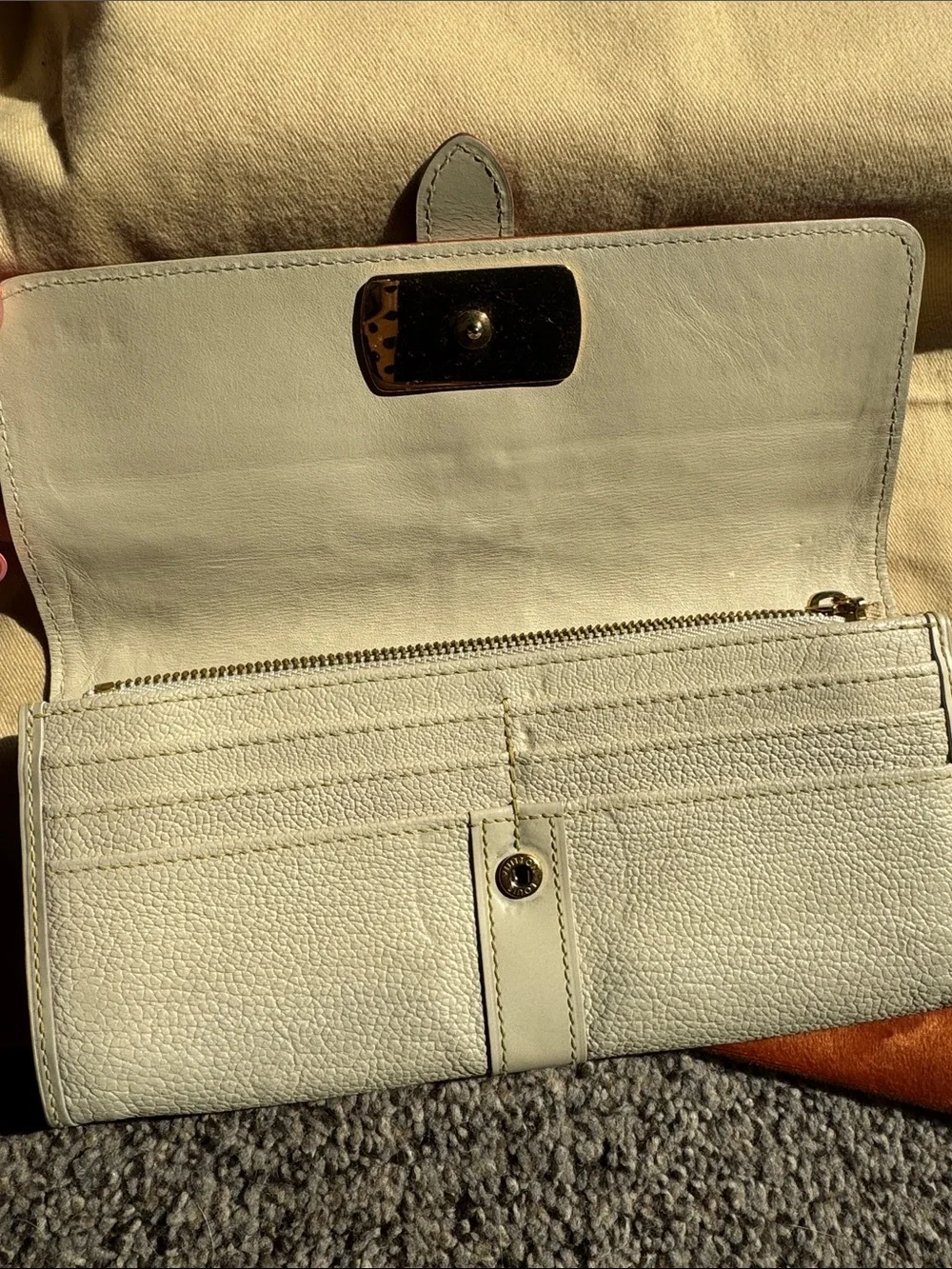 Louis Vuitton Cream Pebbled Leather Wallet with Gold Tone Hardware